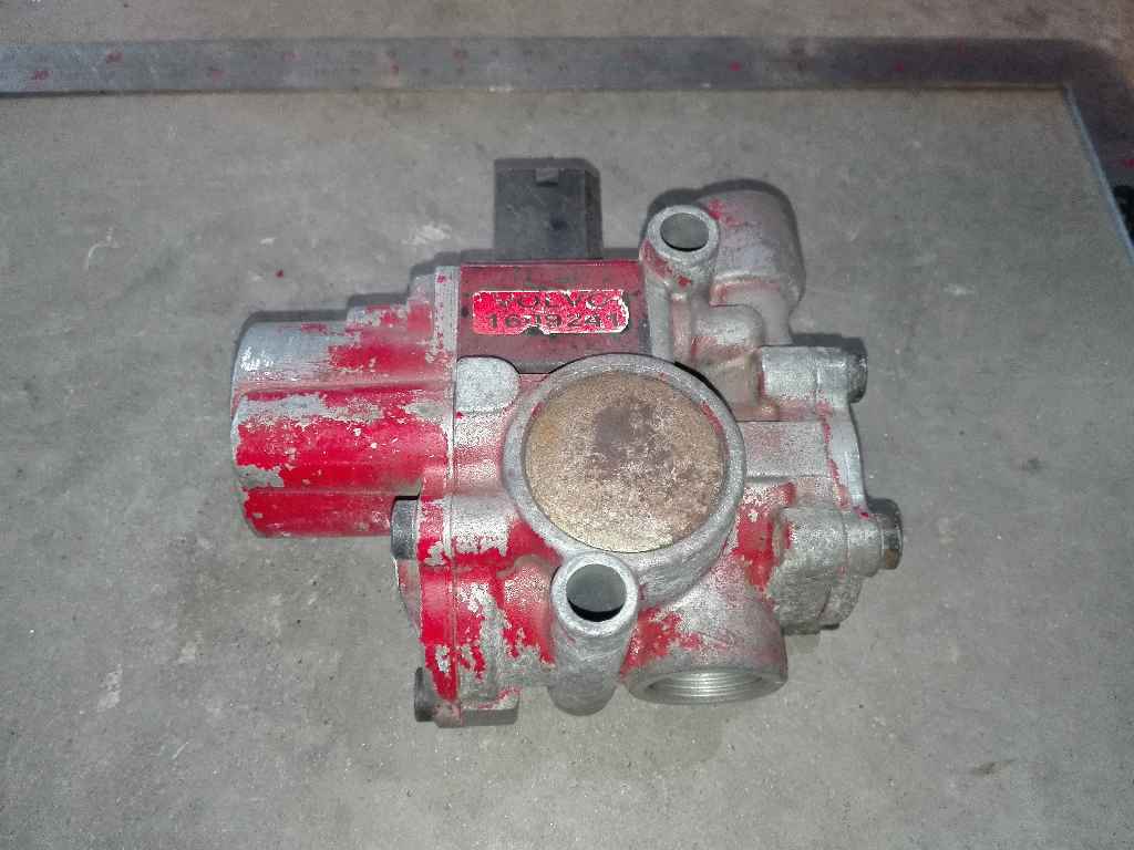 клапан системы abs б/у - 2
